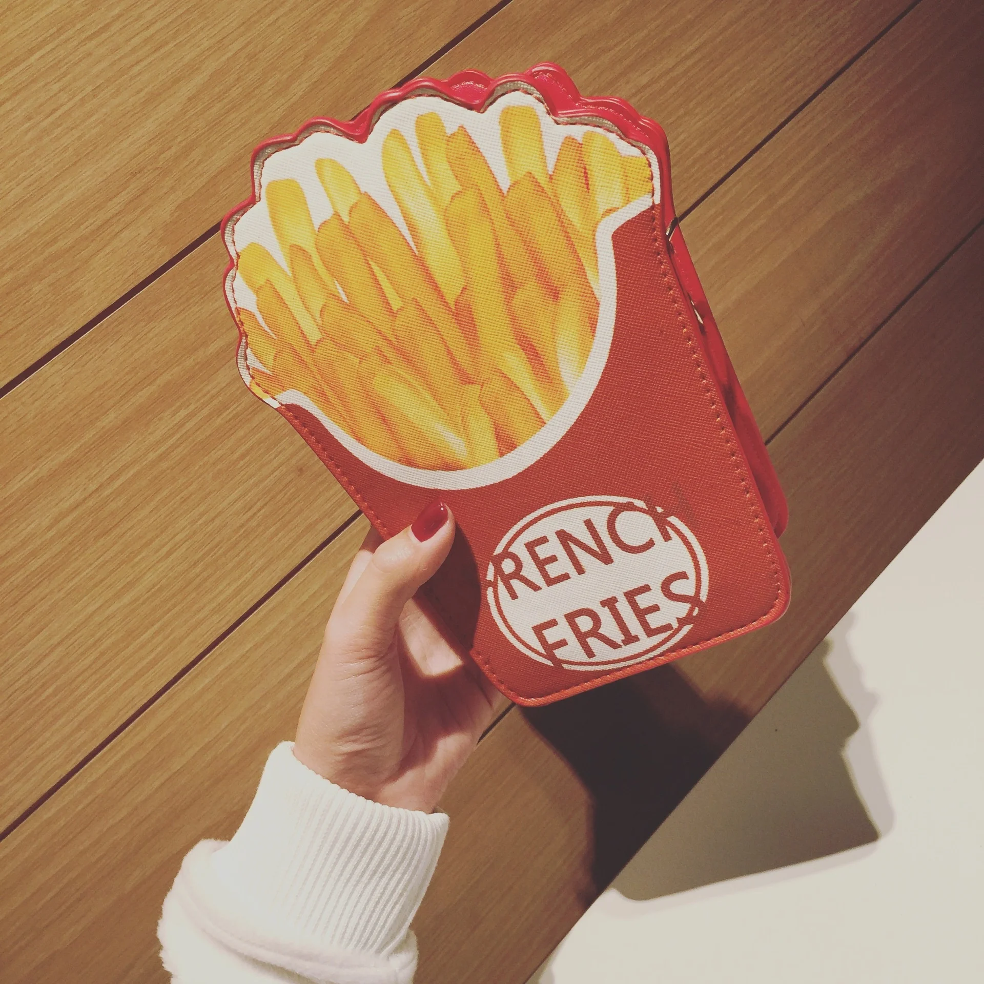 

Amazon hot-selling children's food series French fries appearance one-shoulder messenger bag