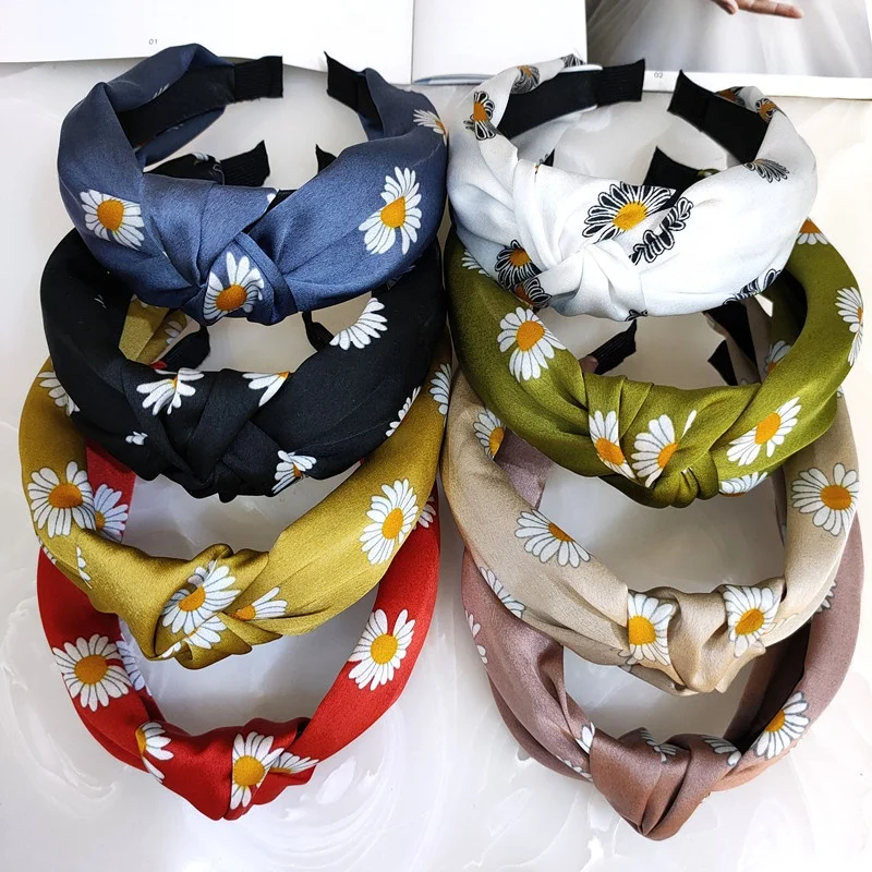 

Little Daisy Elastic Headband Fashion Knotted Women's Headband, Picture