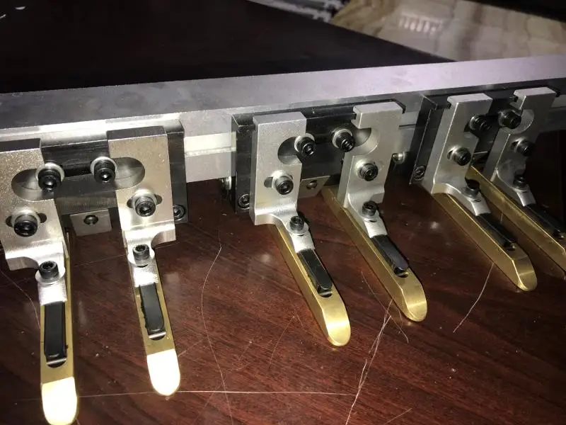 leather splitting  2.jpg