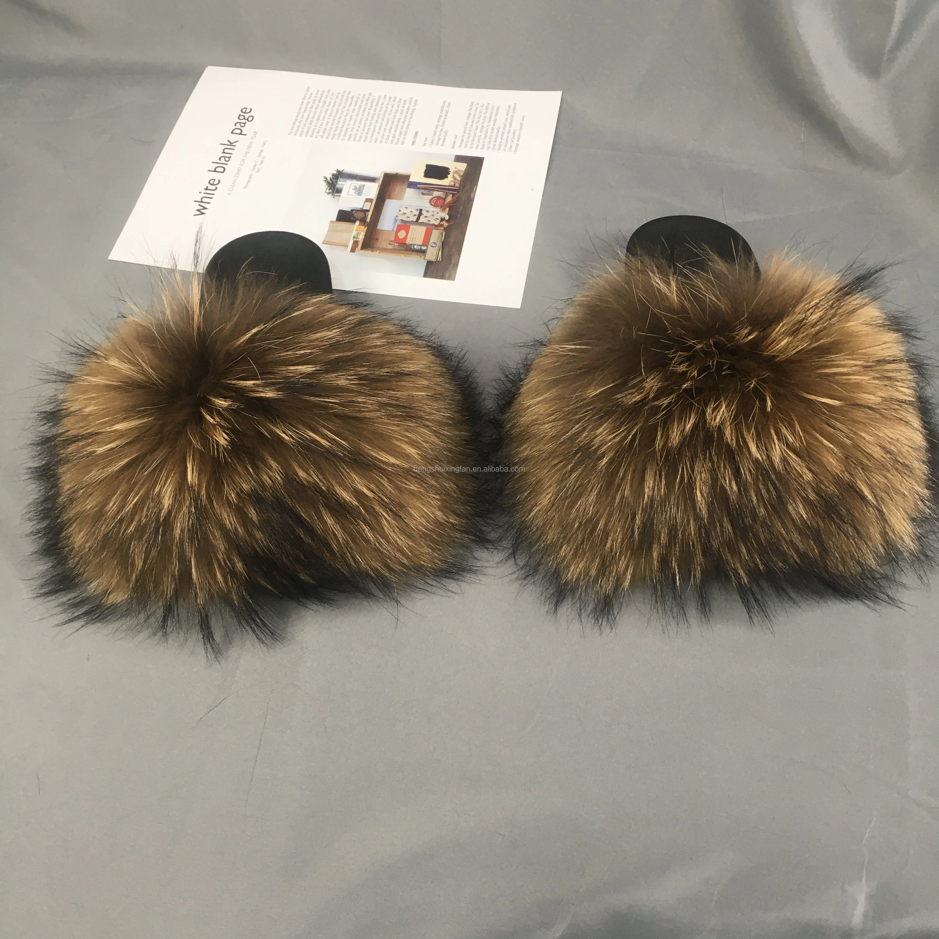 

Luxury Raccoon Fur Slides Ladies Adult Kid Furry Slipper With Logo, Customized
