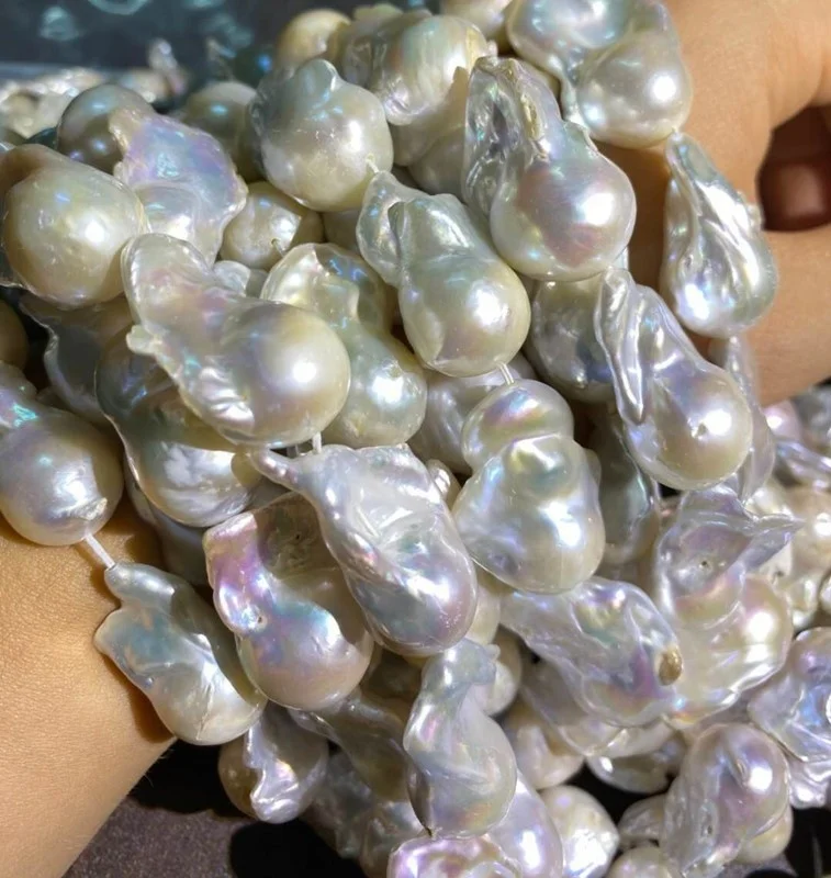 

wholesale 3A good quality big size baroque shape pearl 15mm-16mm Natural Color white /pink color Freshwater Loose Pearl Strand