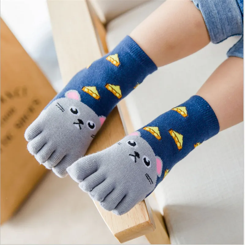 

Wholesale Custom Cotton 5 toe Tube Socks Boy Girl Absorb Sweat Animal Colourful Kids Toe Socks