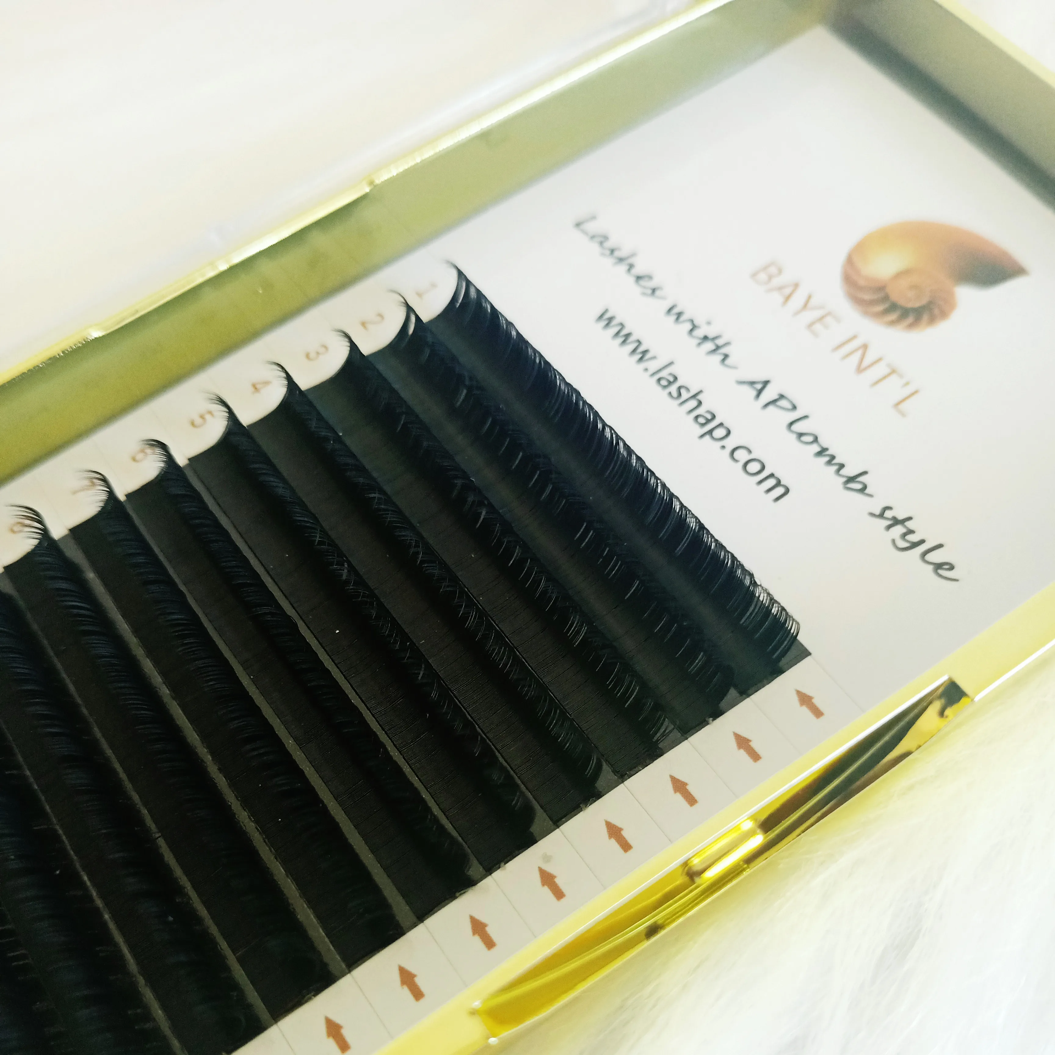 

LASHAP Extremely Soft Faux Mink False Lashes Eyelash Extensions Custom Packaging Private Label Lash Extensions