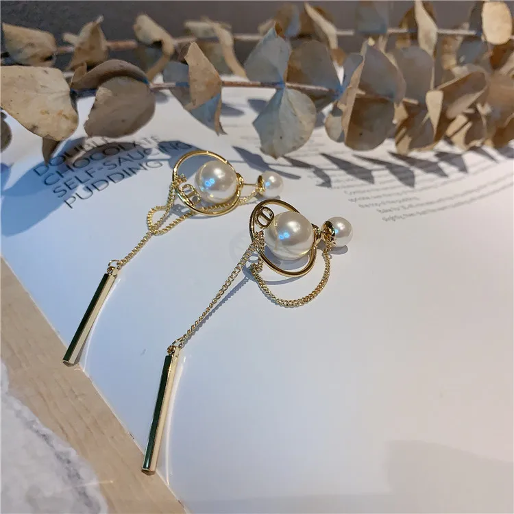 

2020 yiwu baoyu New Pearl Chain Big Dangling Earrings