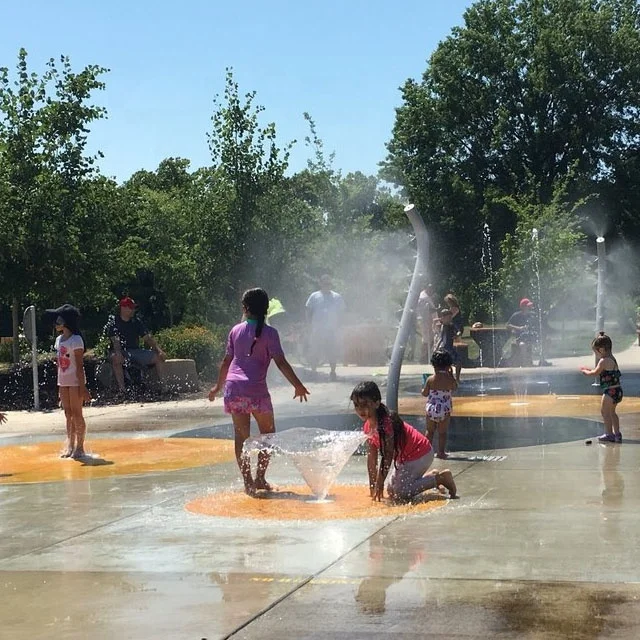 

large splash pad play features for kids of all ages, Customized color