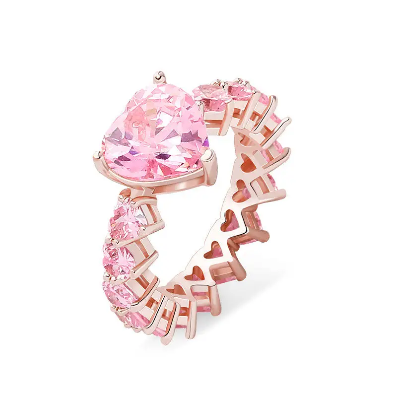 New Arrival Fashion Accessories Featuring Heart Cut Gold Silver and Rose Gold Iced Out Micro Paved AAA CZ Women's Hip Hop Ring