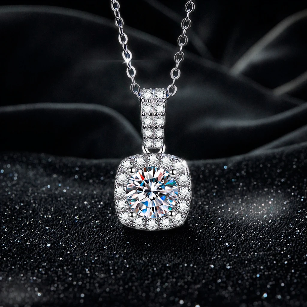 Classic Simple Temperament square Pt950 D Color Moissanite Pendant S925 Sterling Silver Necklace for Women Gift