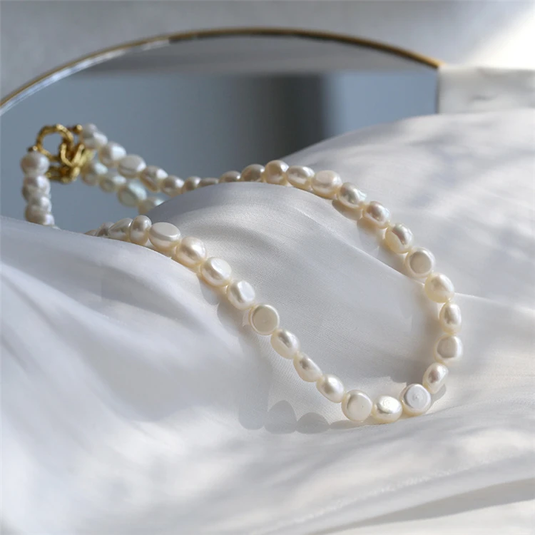 

Retro exotic pearl necklace women fashion contracted short pearl clavicle chain women A1