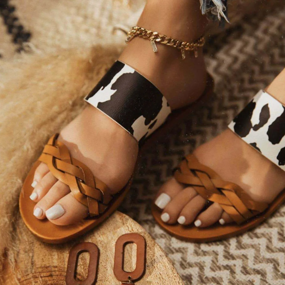 

Outdoor Summer Beach Cow Print Slide Slippers For Women Ladies Slippers Sandals Shoes 2021, Various