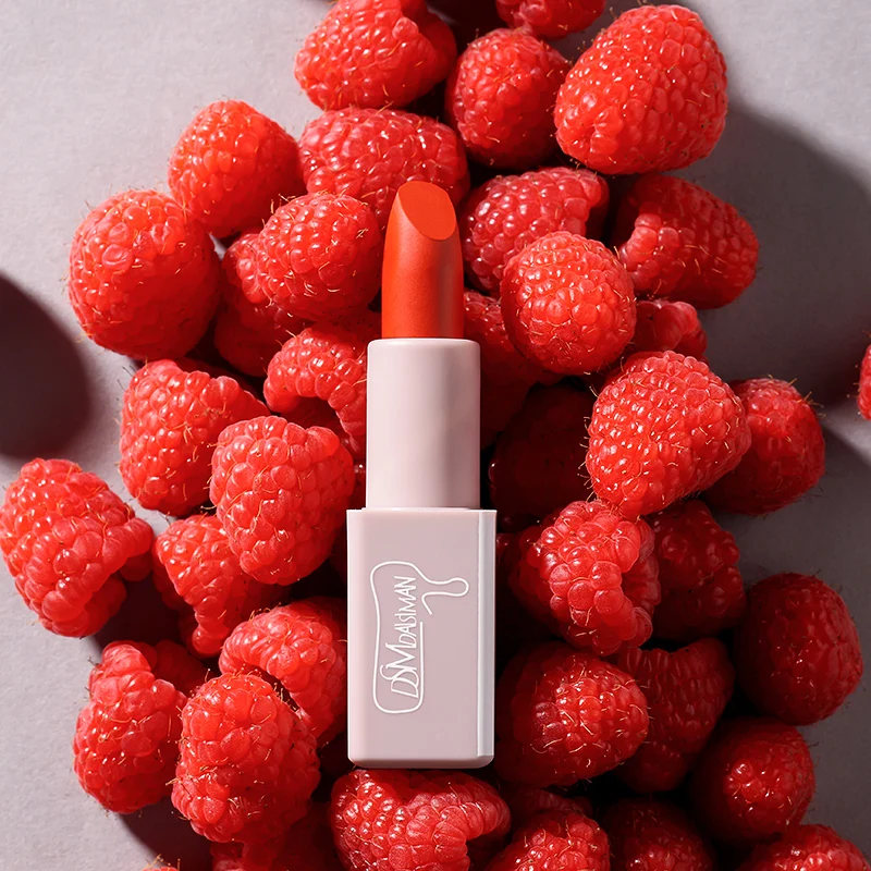 

New trending 2021 hot Item Long lasting Moist fruit Pigmented Lip glaze natural Lip care product glitter kiss proof Lipstick