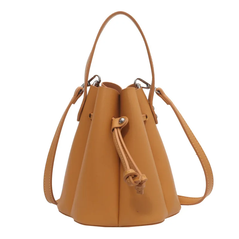 

China Customize Design Waterproof Over The Shoulder Bag Round Tassel Sling Bag Purses And Bags Handbag For Women