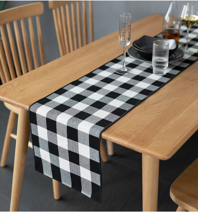 

Wholesale Classic Style Natural Reversible Black and White Cotton Buffalo Check Plaid Christmas Table Runner, 1 colors as pic.;or can be customized.