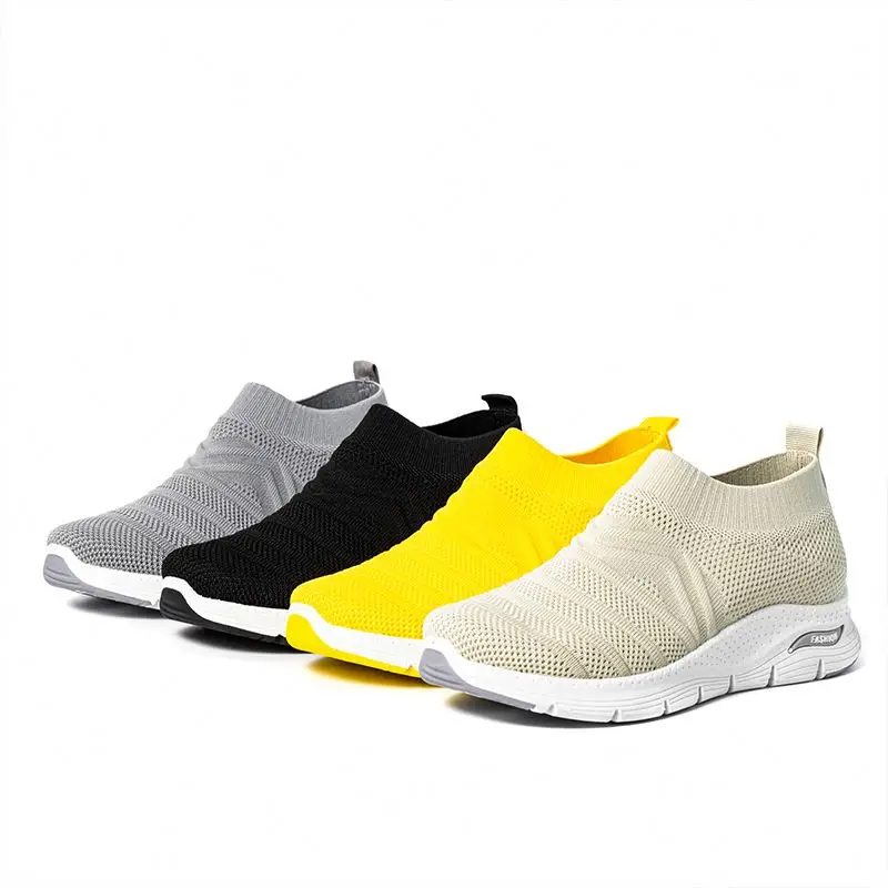 

2022 Women Knitted Running sneakers New Design Sports Cheap Breathable Casual Shoes walking style shoes