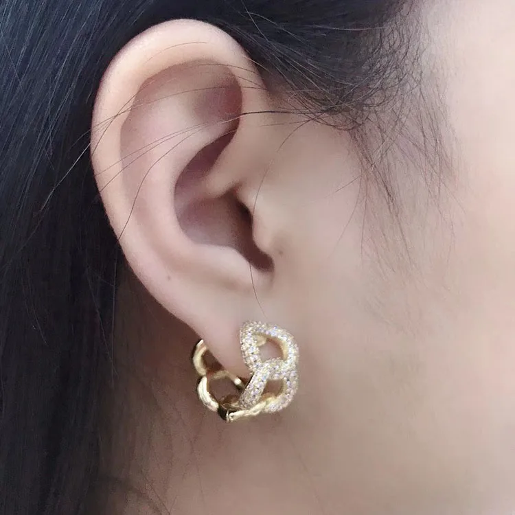 

EC1569 2020 New Bling Crystal Ear Jewelry Zircon Hemp Chain hoop huggies earring,CZ micro pave Chain huggie earrings