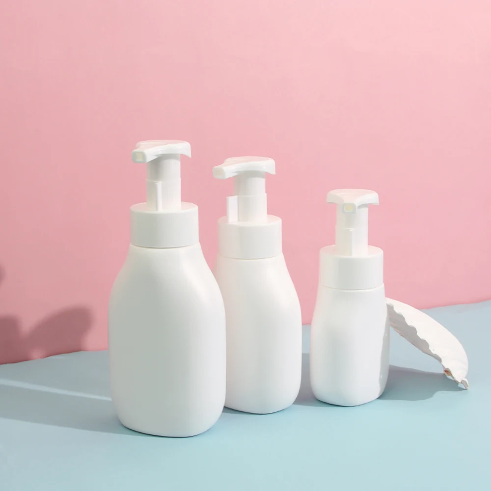 lovely design customized white 120ml baby foam shampoo bottle
