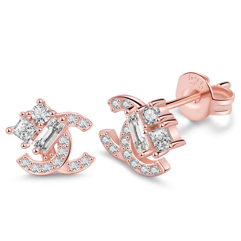 

QIANZUYIN 925 Sterling Silver Zircon Women Stud Earrings Rose Gold Diamond CC Earrings Stud Letter