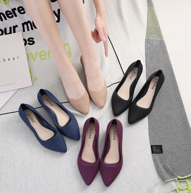 

Ready To Ship Fashion Casual Shoes Waterproof wedge heel Jelly Shoes