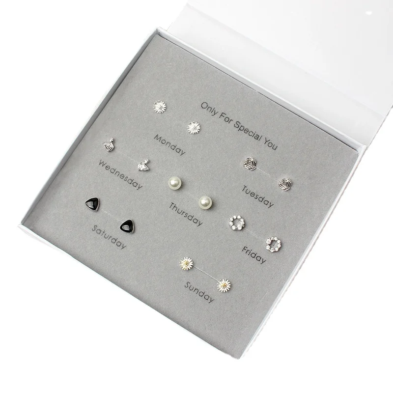 

South Korea Dongdaemun One Week Earring Set Combination Earring Gift Box Personality Temperament Female Generation