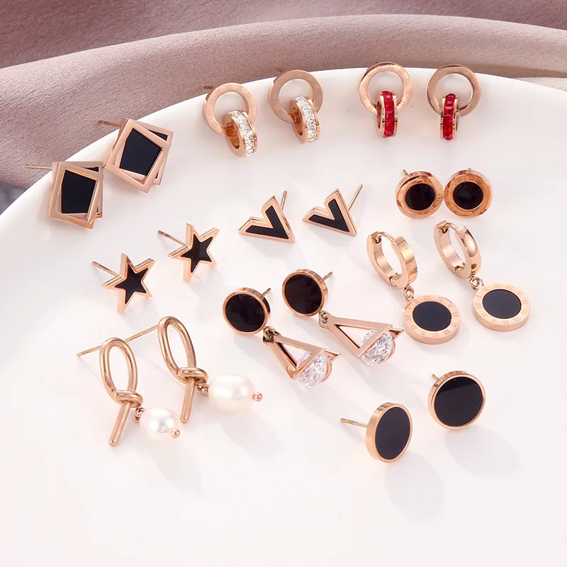 

accessories Korean style 18K gold short earrings female accessories Roman numerals Stainless steel ear studs