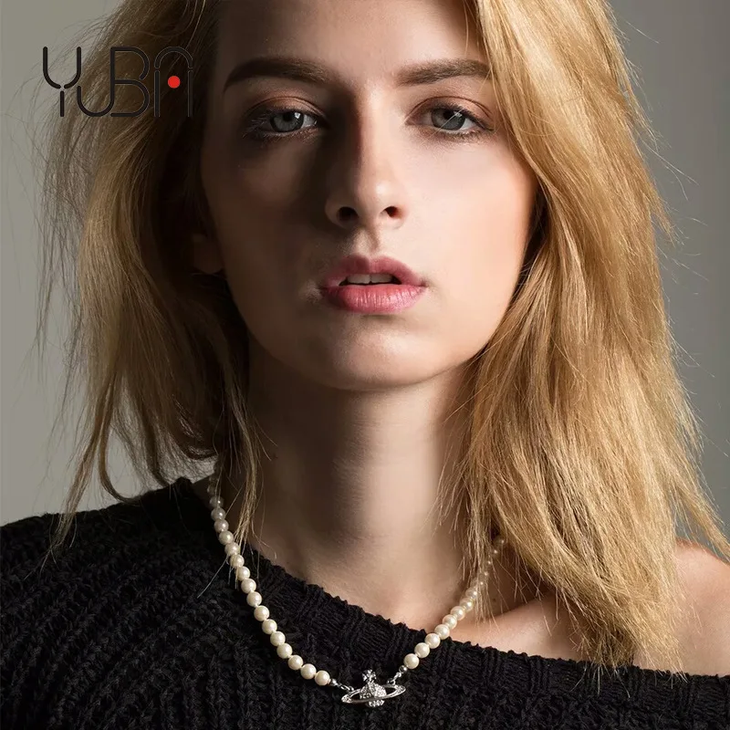 

Hesiod Saturn Pearl Necklace With Clasp