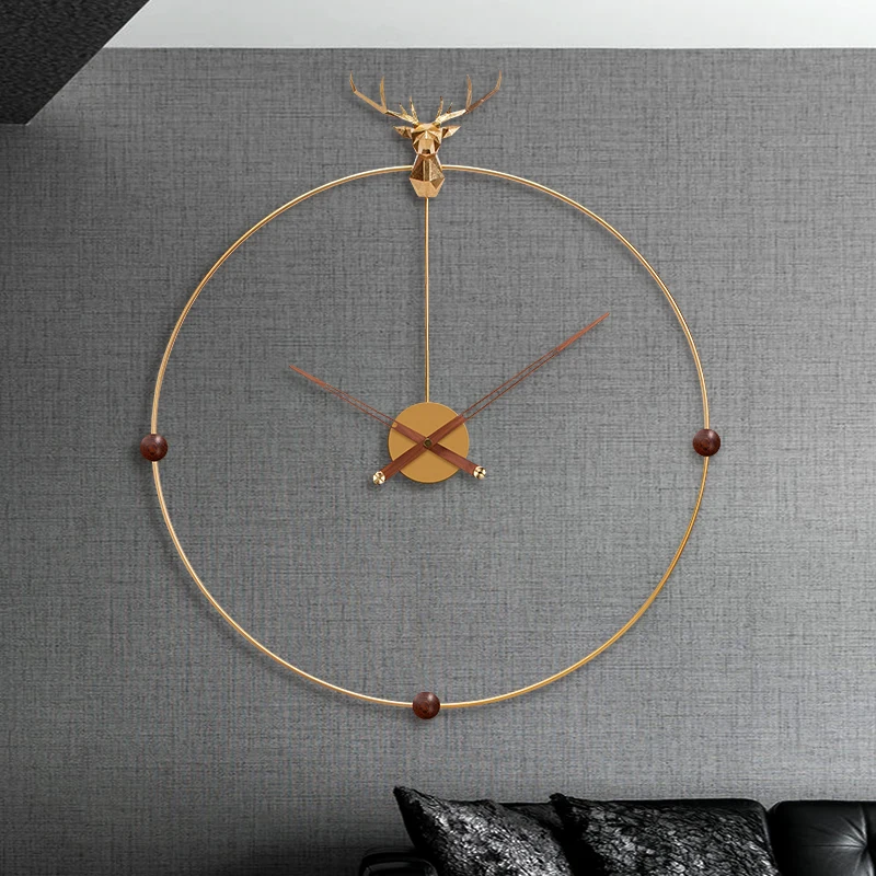 

2021 fashion art simple round shape metal deer wall clock for hotel decor