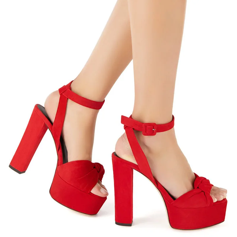 platform heels (2).jpeg