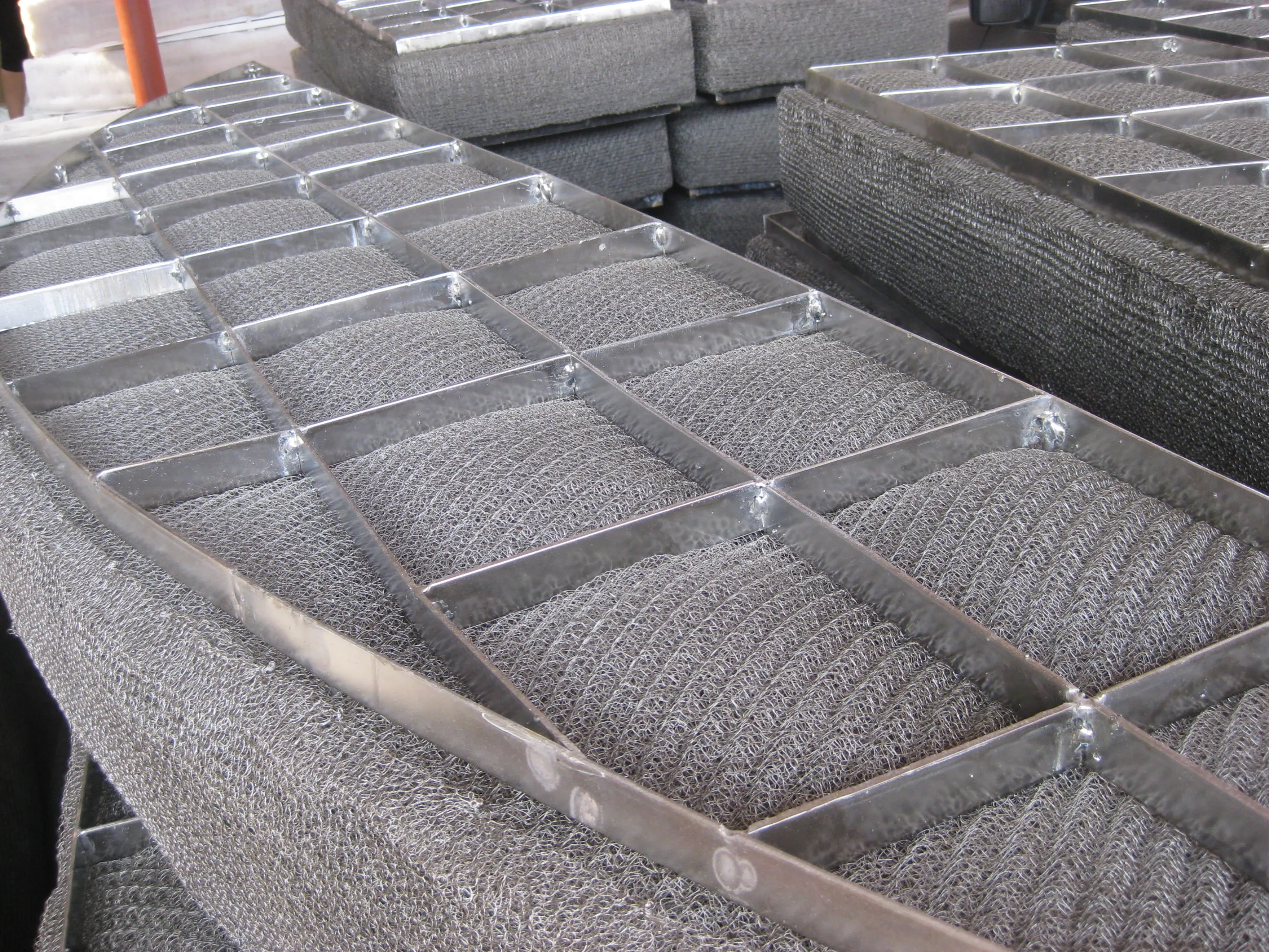 PSA type demister pad specification rules and OEM fabricating.jpg