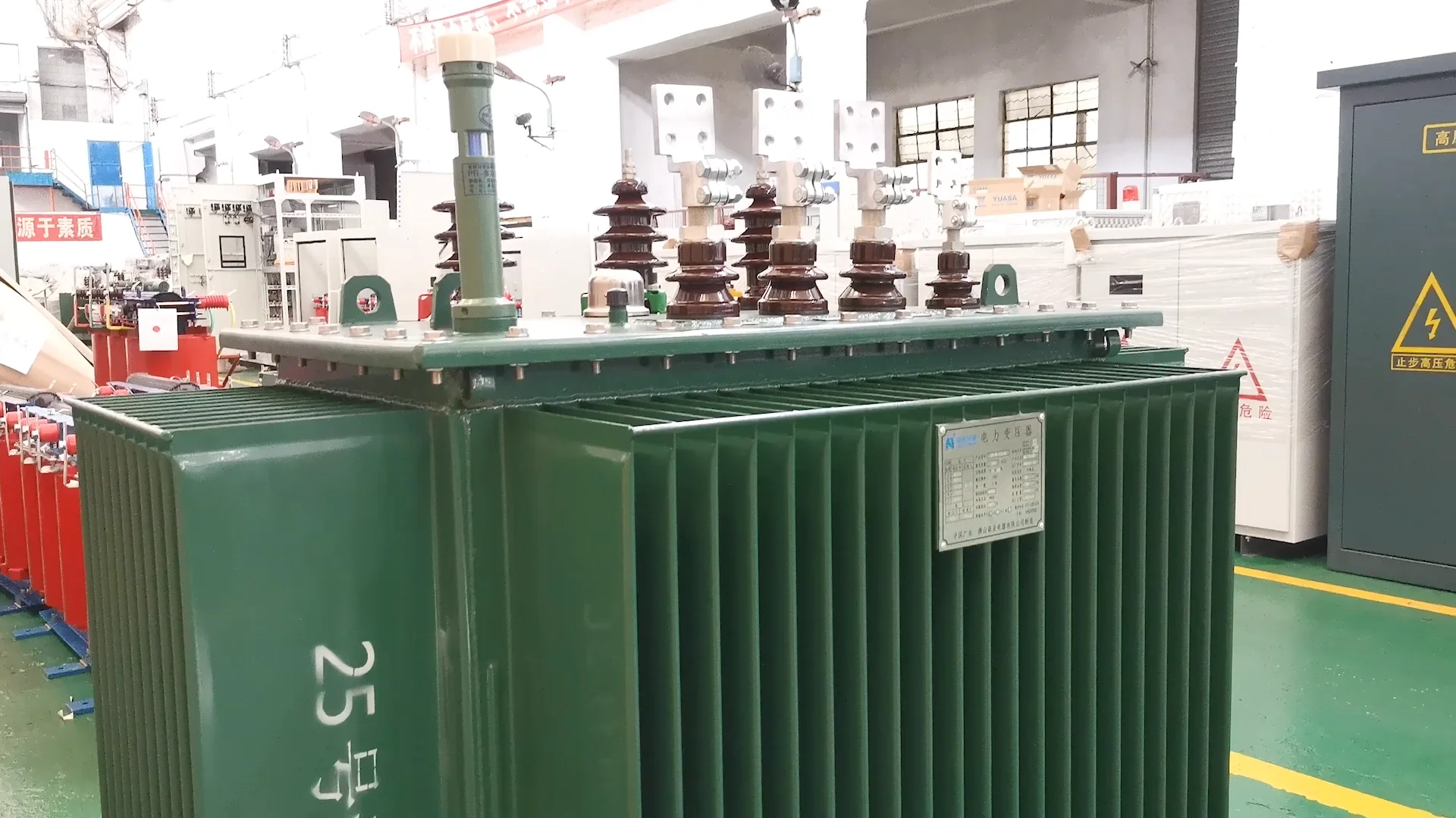 Трансформатор 160 ква ток. Трансформатор 630 ква. трансформатор 160 ква. 22kv 300-800.