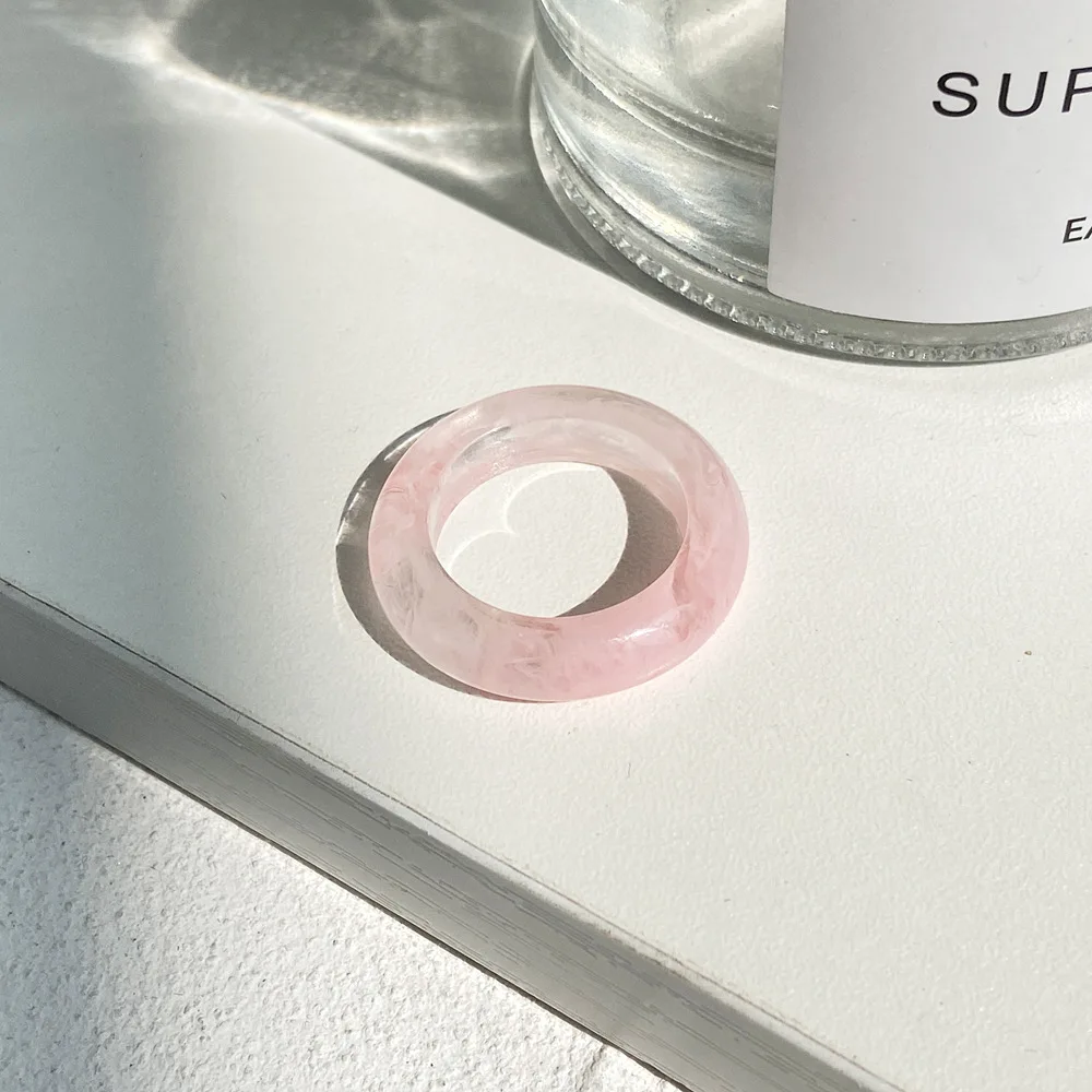 

Resin colorful ring creative retro simple style ring, Multi