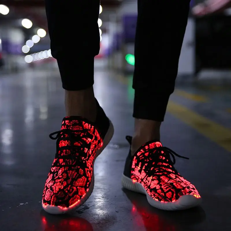 

2019 LED light unisex running sport shoes for men ,kid, women knit material casual popular shoes, 5colors