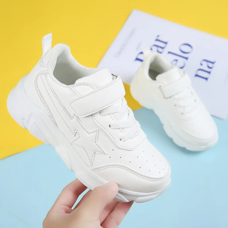 

Kids Sneaker Boys Girls MESH PU Upper Fashion Athletic Running Sneaker White Shoes Lightweight Walking Tennis Shoes Kids