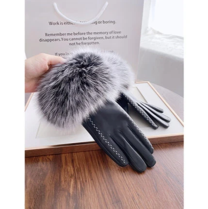 
Ladies winter leather sheep leather warm fox fur stylish and elegant touch screen gloves 