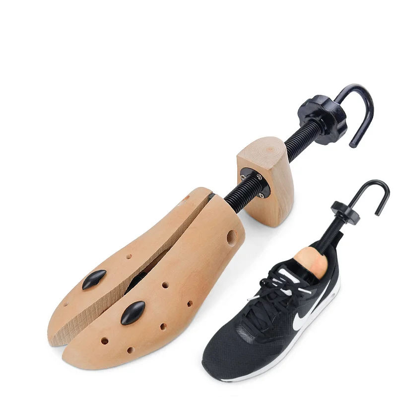 

Wholesale China Supplier custom adjustable size Wooden Sport Shoe boot tree form shaper Stretcher Cedar Keeper For Lady