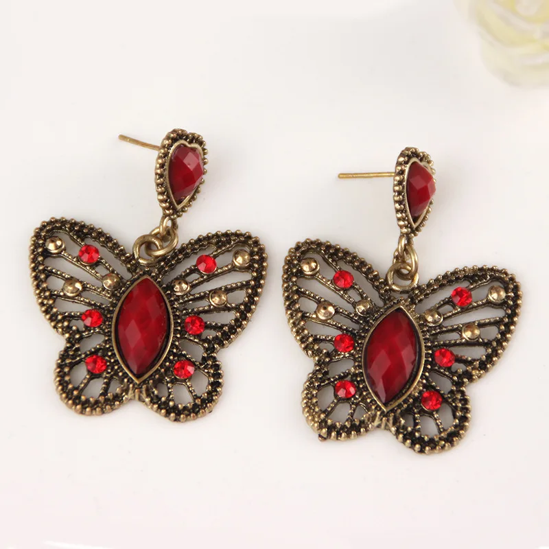 

Vintage Hollow Crystal Butterfly Shaped Drop Earrings Metal Hollow Gemstone Butterfly Pendants Earrings, Picture shows/custom color