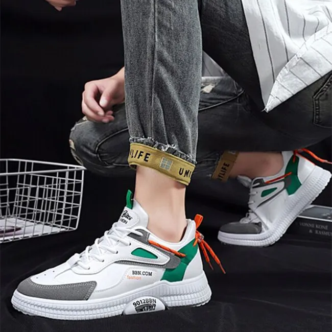 

New fashion lace-up men's casual shoes big size anti-slip men sneakers comfortable outdoor sport shoes for men 2021, Picture shows