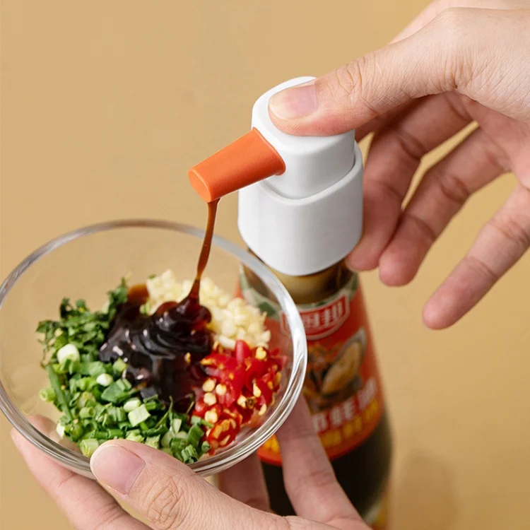 

Flavoring bottle pump head press seasoning bottle extruder household gadgets salad ketchup pump head cross-border hot sales