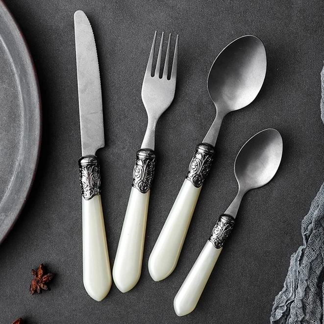 

Hot sale plastic handle design stone polishing vintage matte cutlery set jogo de talheres