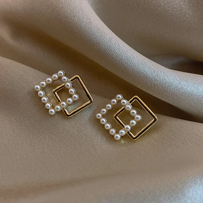 

trendy stud geometric square pearl womens fashion earrings