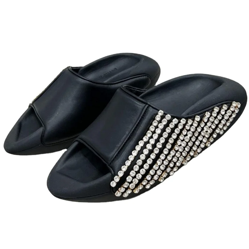 

Dropshipping Custom Logo 2022 Luxury Rhinestone Ladies Comfortable Chunky Slipper Women's Leather Slides Slippers