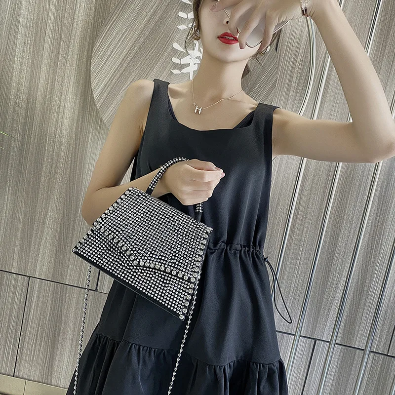 

2021 New Latest Wholesale Popular Handbags Crossbody Bags Luxury Diamond Bags Purses For Female, Customizable