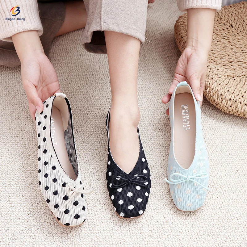 

New square toe soft upper with dots printing slip pn fly knitted women ballerina shoes folding flat shoes for ladies