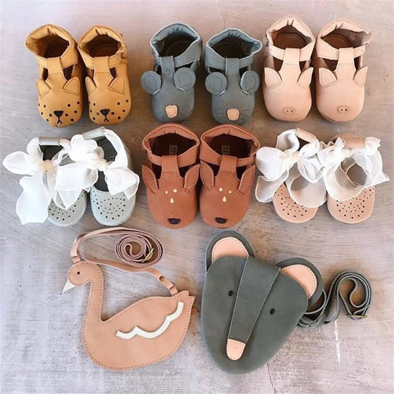 

Animal Leather Baby Walker Shoes Genuine Leather New Born baby Shoe Panda/Bear/Bunny Australia Brand Kids Shoe, Picture