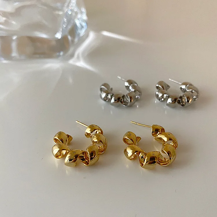

Minimalist Gold Silver Plating Twisted C Shape Earrings 925 Silver Needle Metal Twist Cable Hoop Earrings For Women Girls
