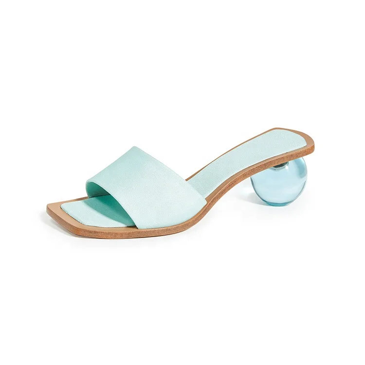 

New Fashion Sky Translucent Chunky Heel and Open Toe Mule Shoes for Women Sandals