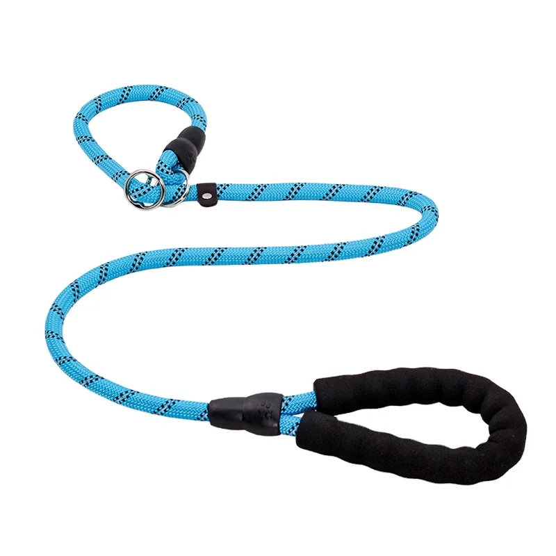 

Hot Sale Explosion Proof Shock P Chain 120CM Nylon Round Rope Dog Pet Leash For Pet Walking And Hiking, Grey/red/blue/purple