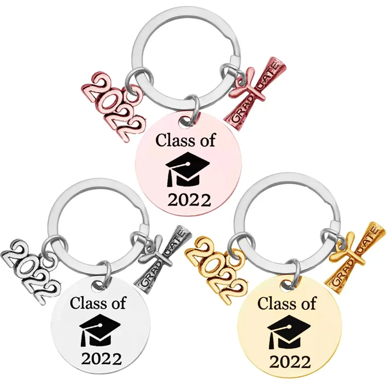

2022 Hot Selling Stainless Steel Round Charm Year Pendant Engraving Key chain For Graduate Gift