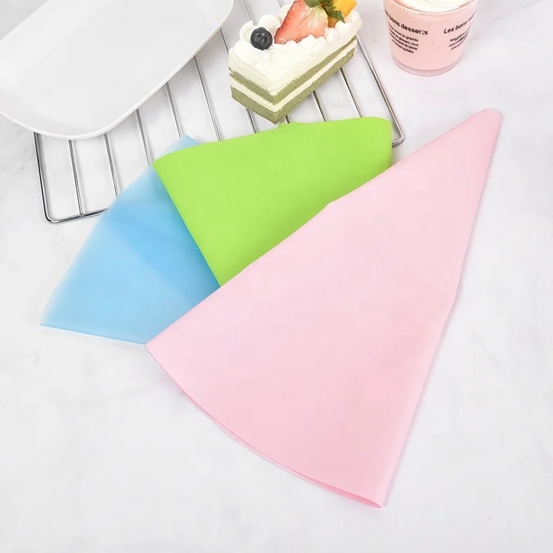 

Reusable Food Grade Cake Decorating Cream Pastry Bag Silicone Cupcake Icing Piping Bag, Pink / green / blue