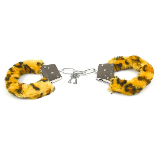Sex Bondage Metal Fuzzy Handcuffs Sex Toys Plush Handcuff Lyt1102 Buy Handcuffsex Toysfuzzy 3432