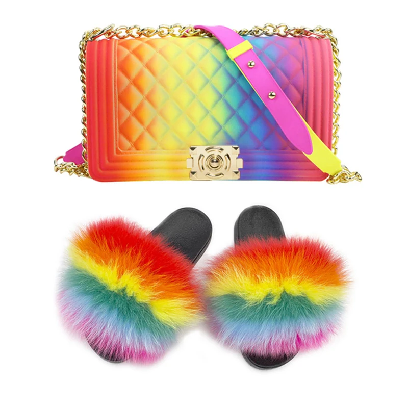 

2021 famous designer handbags slipper sandals set Logo customized women big furry fox slides and jelly purses set, Colorful