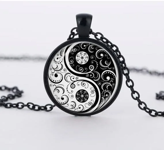 

The Master of Yin Yang Necklace Jewelry Tai Ji Pendant Necklace For Women Men